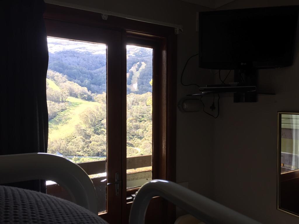 Winterhaus Lodge Thredbo Village Exterior photo