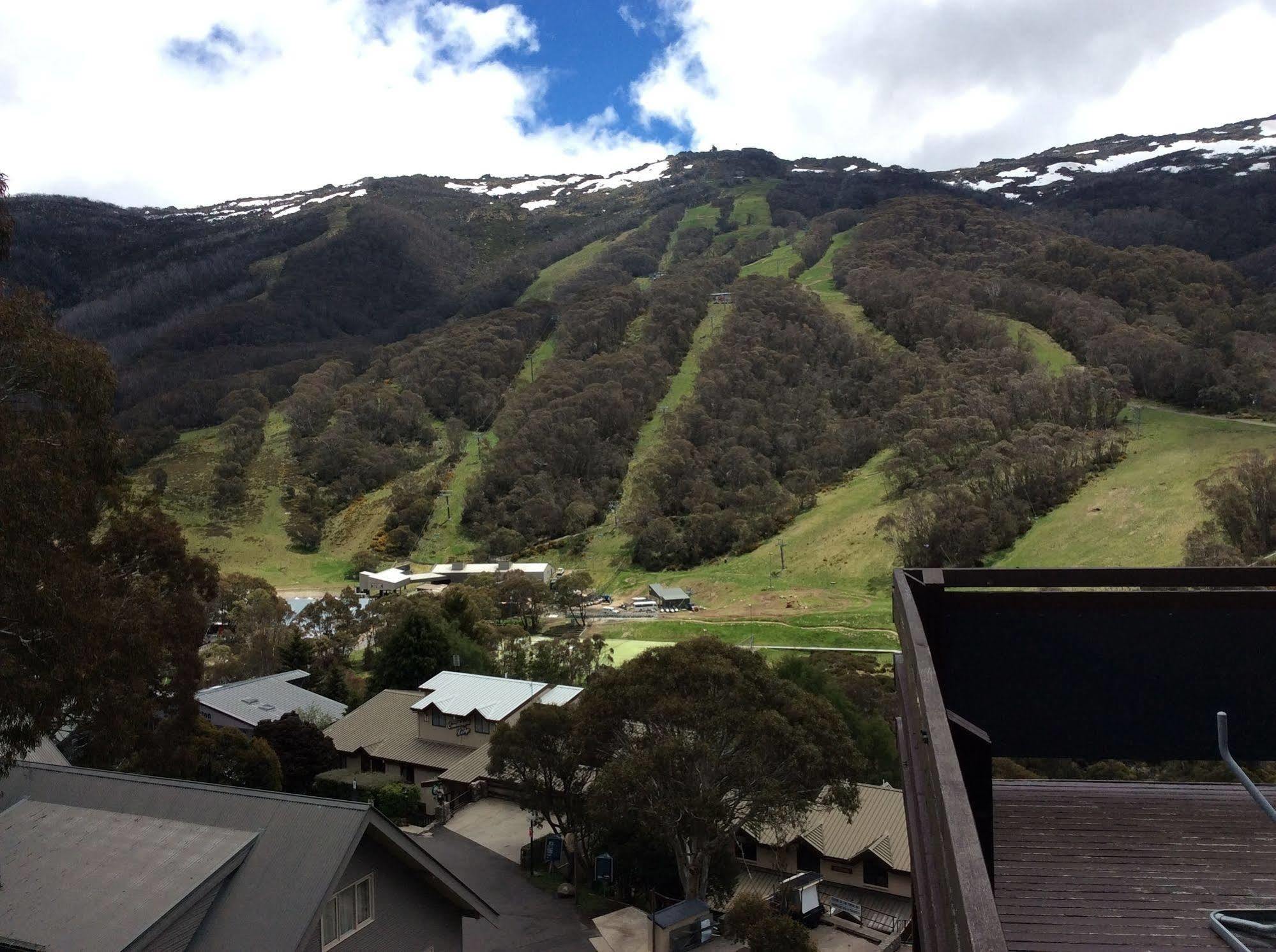 Winterhaus Lodge Thredbo Village Exterior photo
